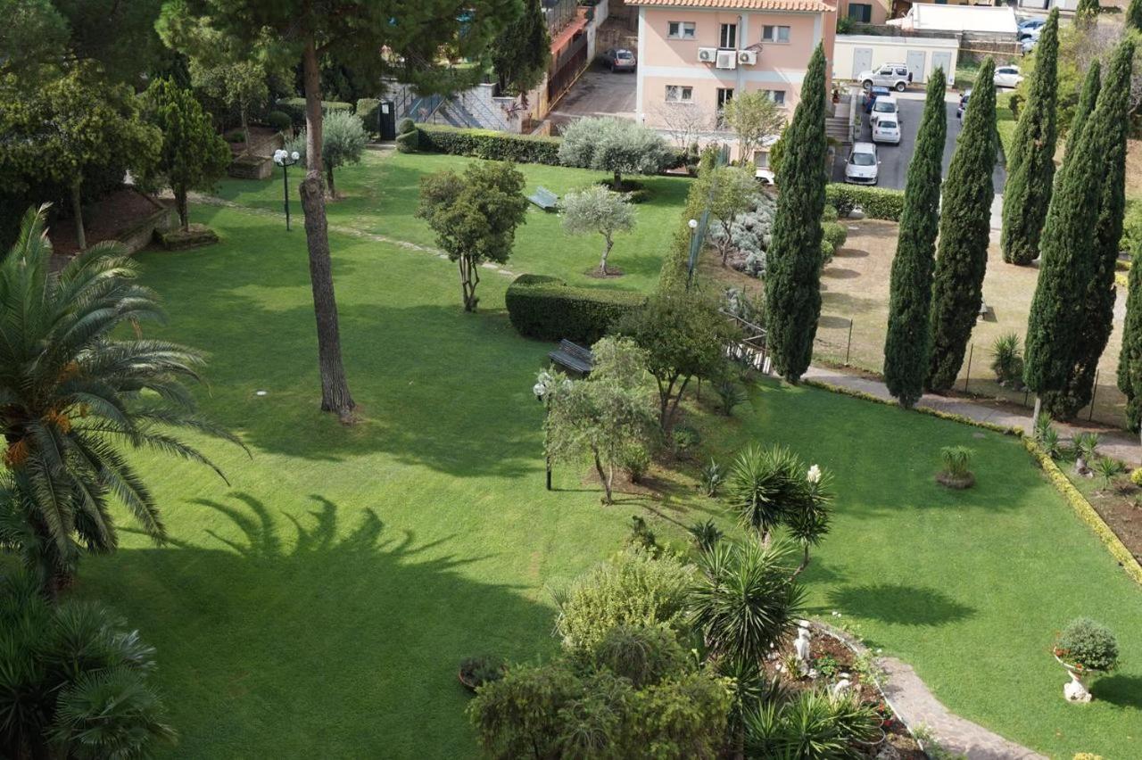 Parco Tirreno Hotel Róma Kültér fotó