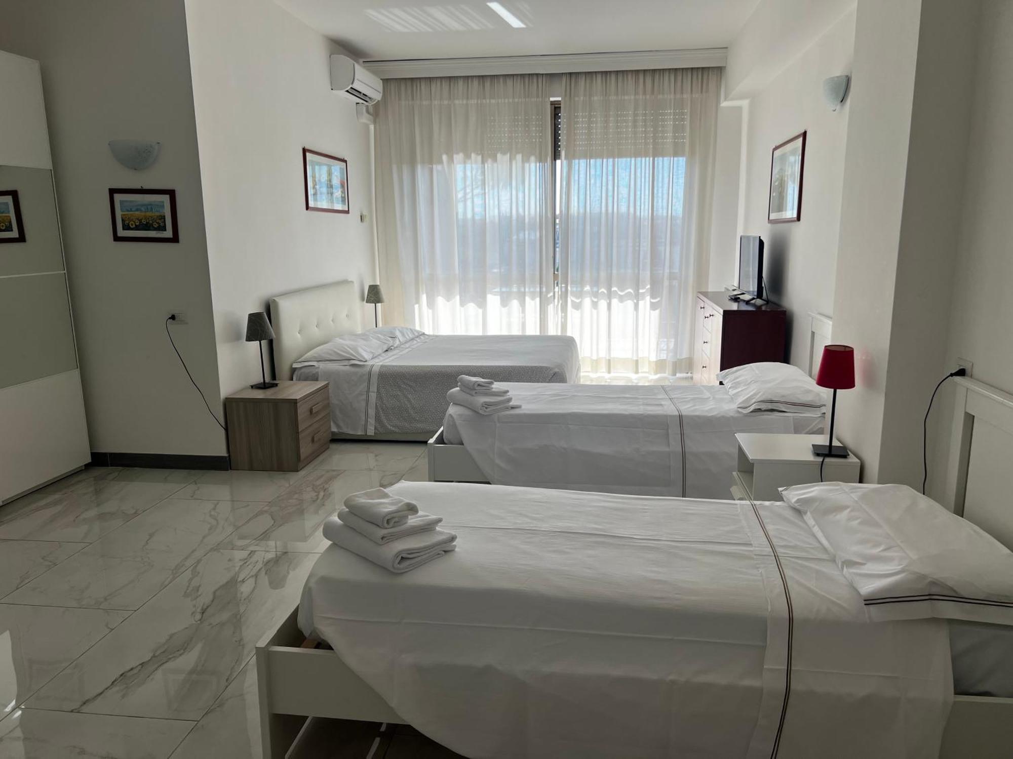 Parco Tirreno Hotel Róma Kültér fotó